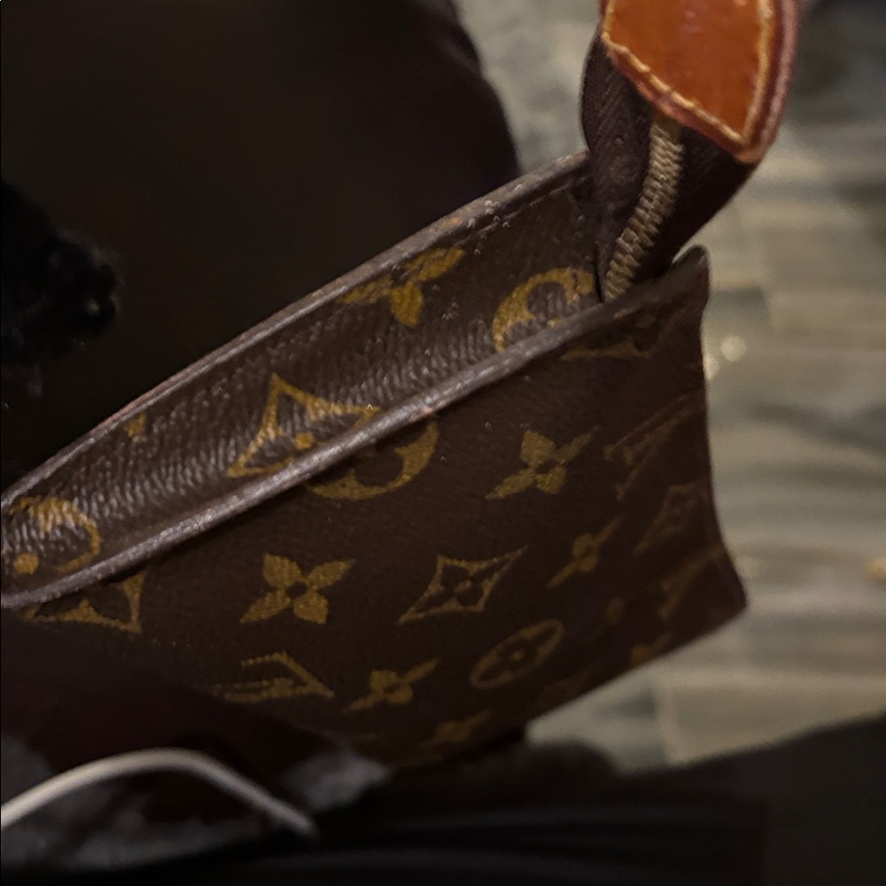 Louis Vuitton Brown Monogram Pouch - Picture 4 of 12